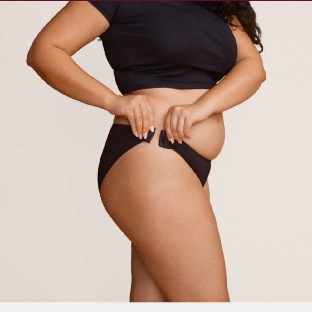 Slick‎ Chicks Classic Briefs Black Beige 2 Pack Women Side Fastening Size L